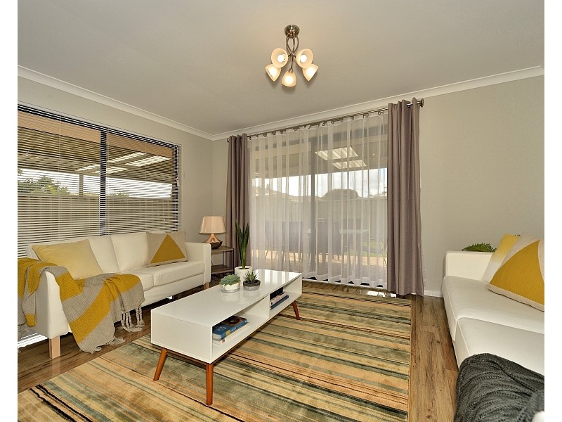 2 Meda Close, Greenfields WA 6210