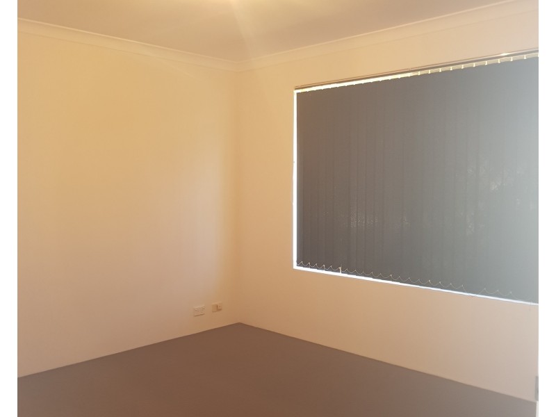 33 Casula Avenue, Coodanup WA 6210