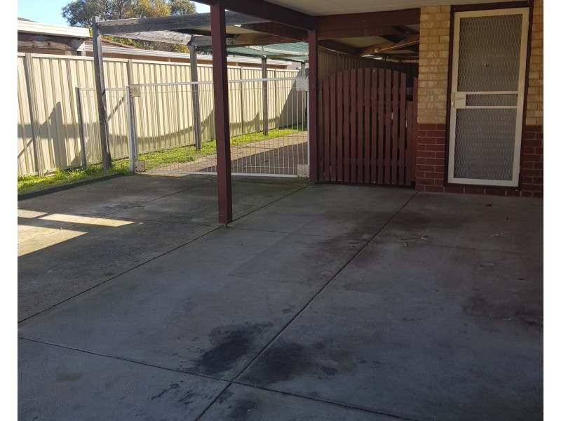 33 Casula Avenue, Coodanup WA 6210