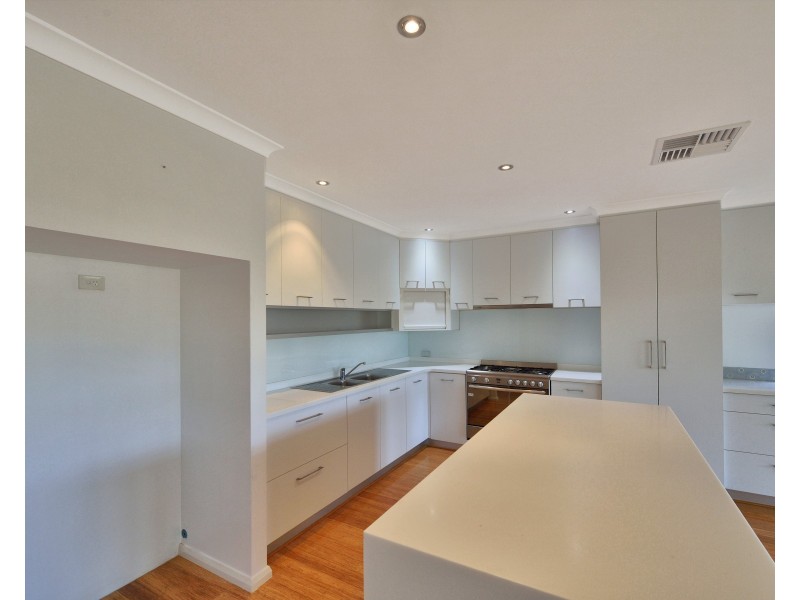 61 Wildwood Hill, Dawesville WA 6211