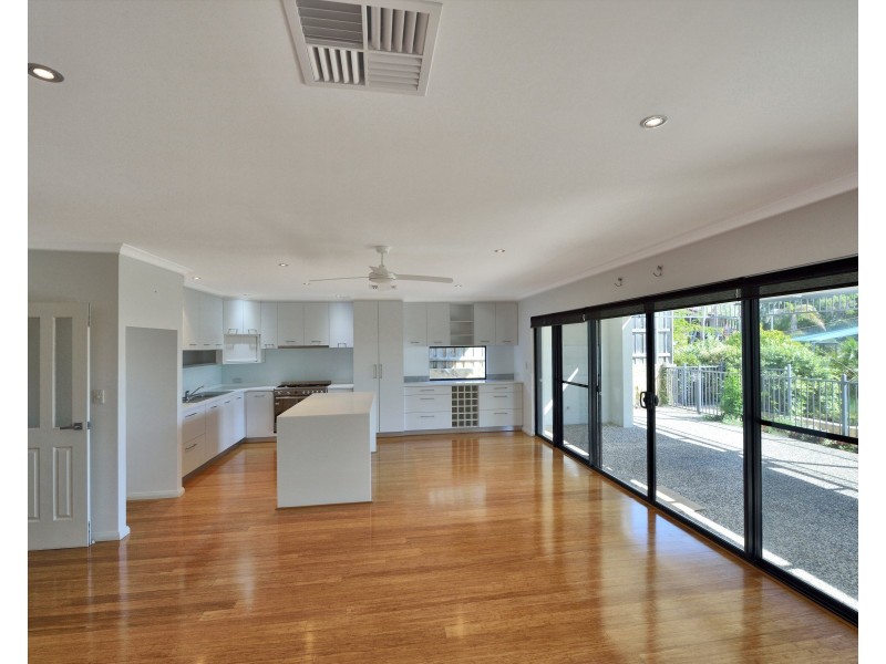 61 Wildwood Hill, Dawesville WA 6211