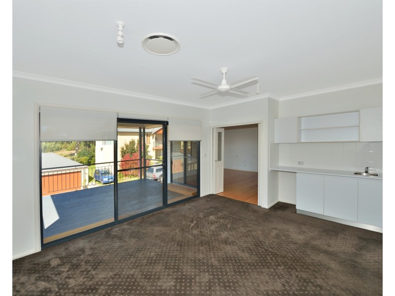 61 Wildwood Hill, Dawesville WA 6211