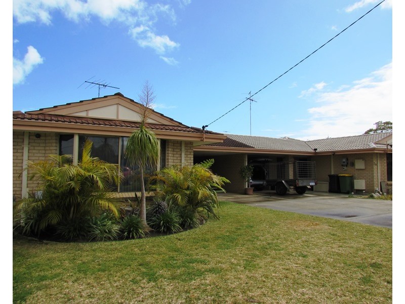3A Windermere Way, Greenfields WA 6210