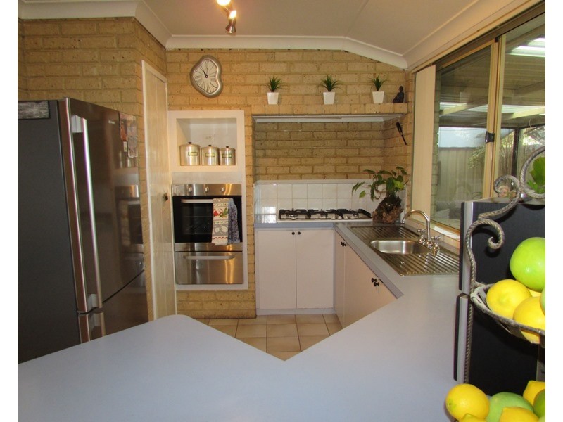 3A Windermere Way, Greenfields WA 6210