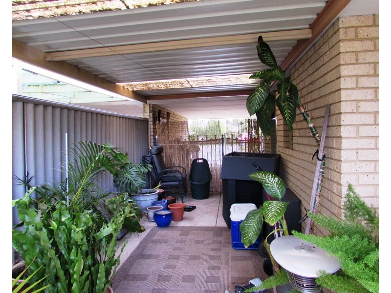 3A Windermere Way, Greenfields WA 6210