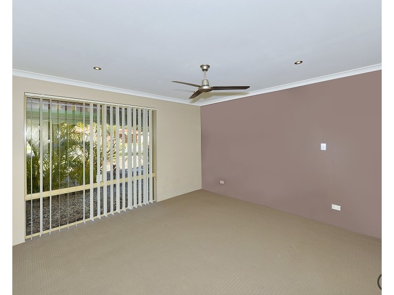 27 Reynolds Avenue, Greenfields WA 6210