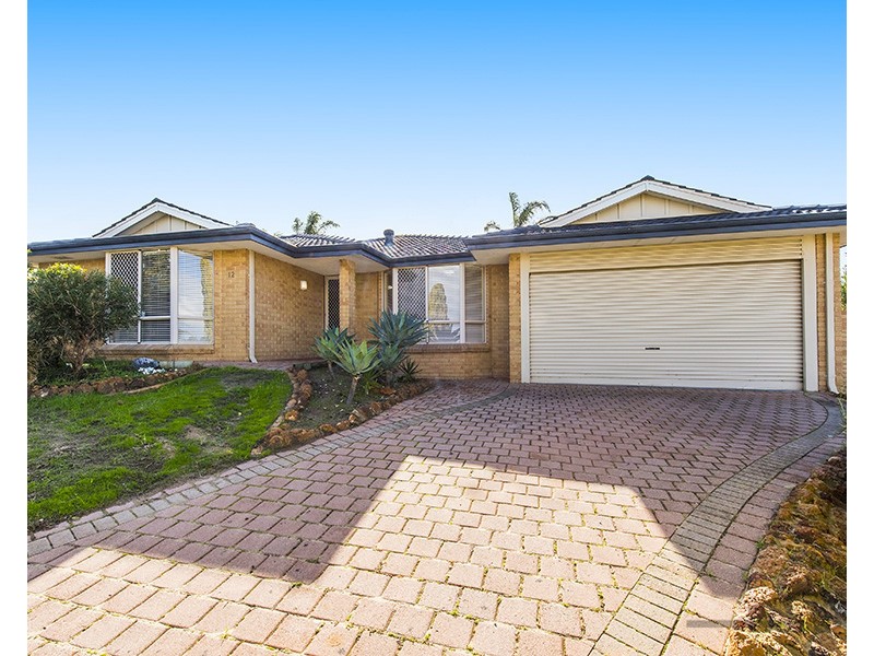 12 Malabor Mews, Halls Head WA 6210