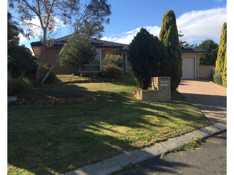 12 Malabor Mews, Halls Head WA 6210