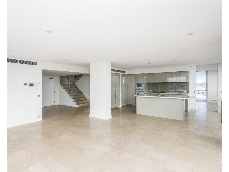 704/1 Marco Polo Drive, Mandurah WA 6210