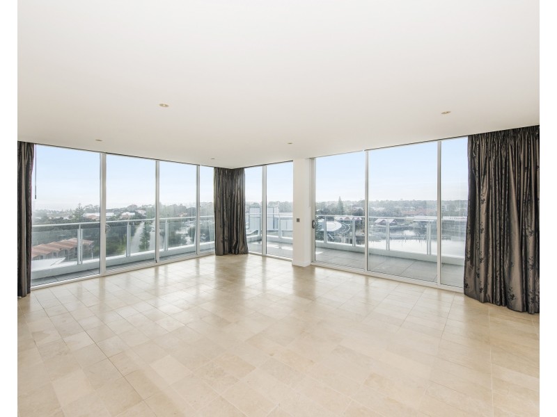 704/1 Marco Polo Drive, Mandurah WA 6210