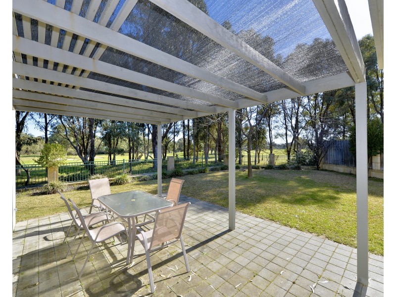 21 Malone Loop, Meadow Springs WA 6210