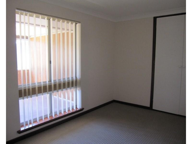 38 Goomarl Street, Dudley Park WA 6210