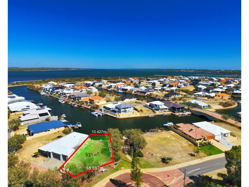 79 Queen Parade, Wannanup WA 6210