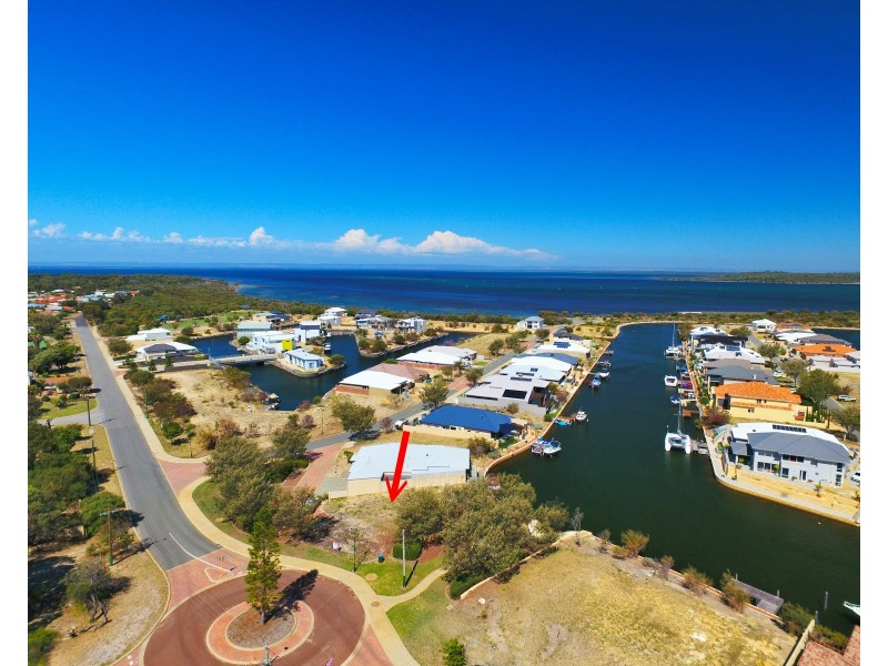 79 Queen Parade, Wannanup WA 6210