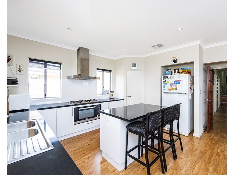 35 Summer Drive, Dawesville WA 6211