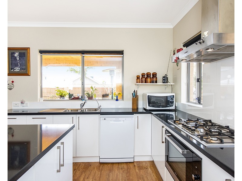 35 Summer Drive, Dawesville WA 6211