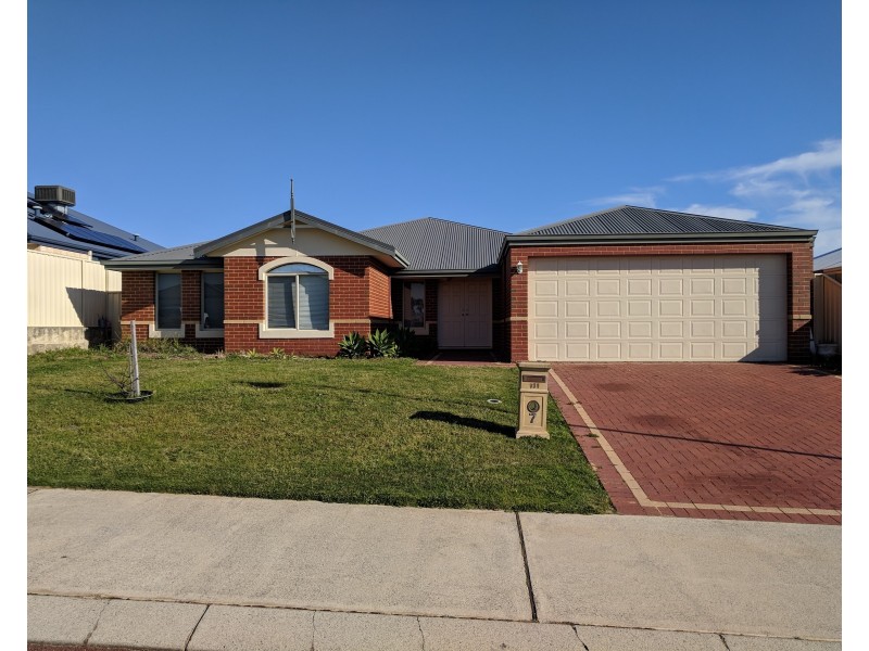 7 Albina Chase, Lakelands WA 6180