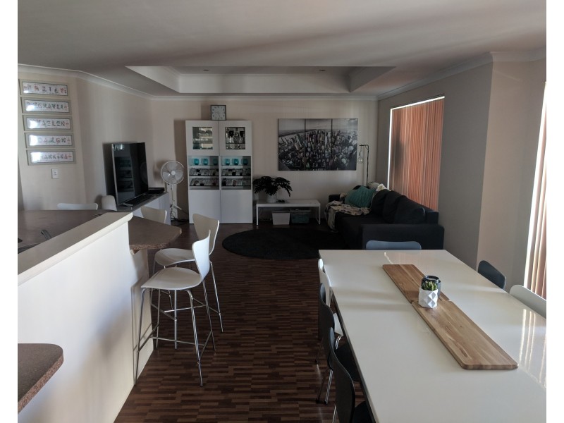 7 Albina Chase, Lakelands WA 6180