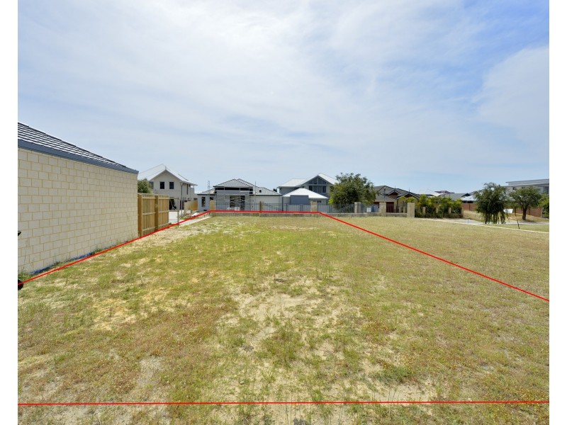 3 Coot Lane, Halls Head WA 6210