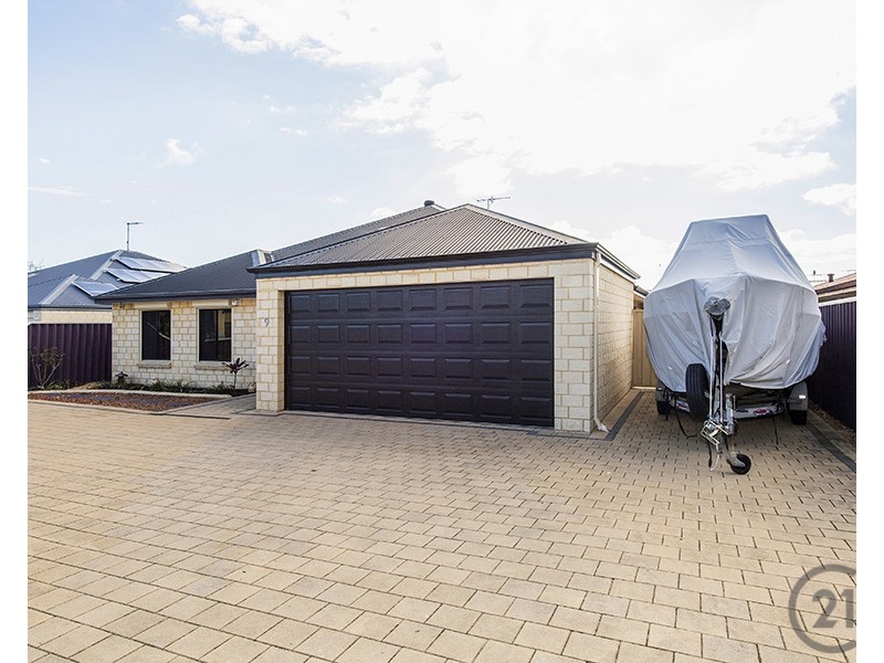 9 Durack Street, Coodanup WA 6210