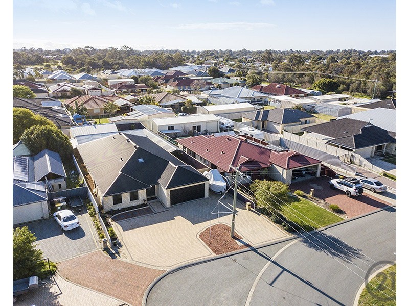 9 Durack Street, Coodanup WA 6210