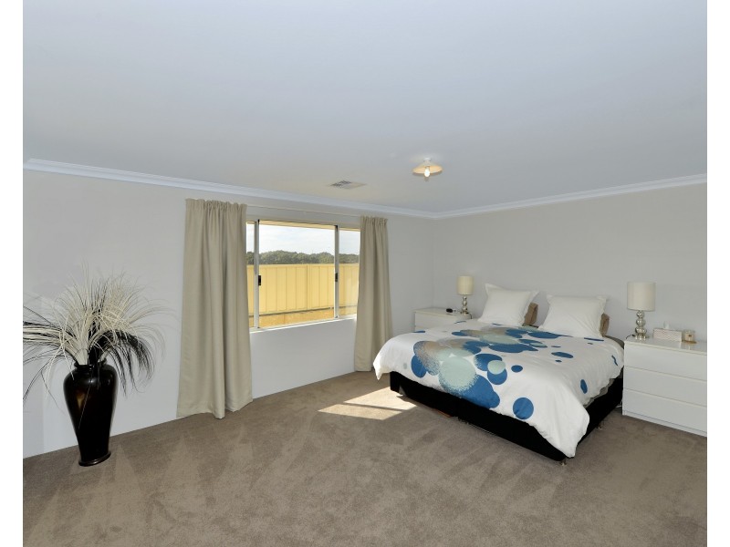 8 Norseman Way, Dawesville WA 6211