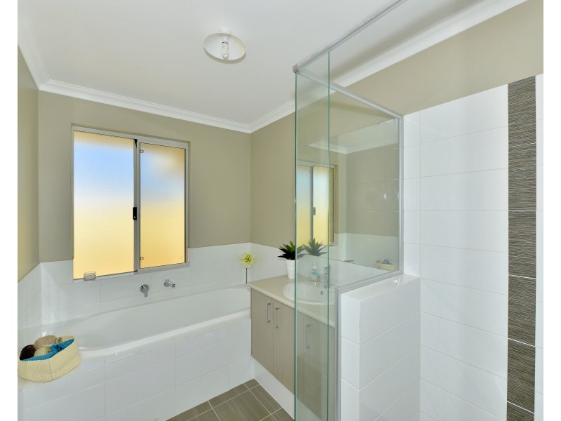 8 Norseman Way, Dawesville WA 6211