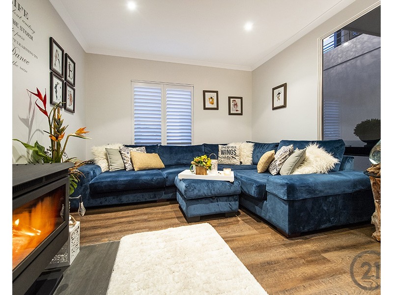 17 Australis Circle, Wannanup WA 6210