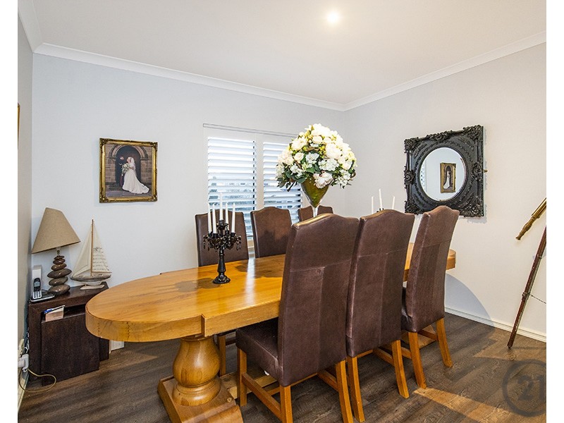 17 Australis Circle, Wannanup WA 6210