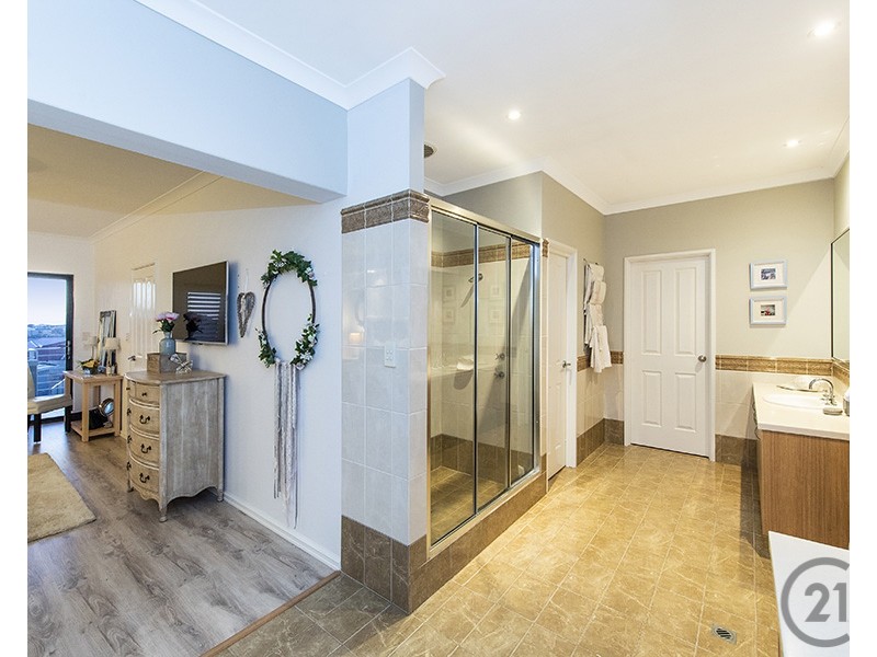 17 Australis Circle, Wannanup WA 6210