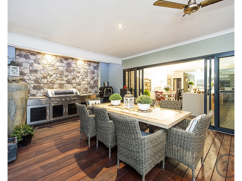 17 Australis Circle, Wannanup WA 6210