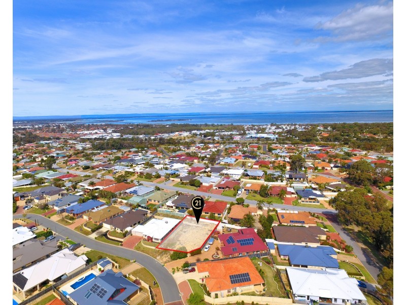 41 Bookleaf Loop, Halls Head WA 6210