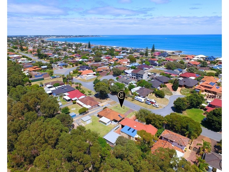 96 Hickman Road, Silver Sands WA 6210