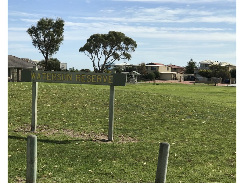 96 Hickman Road, Silver Sands WA 6210