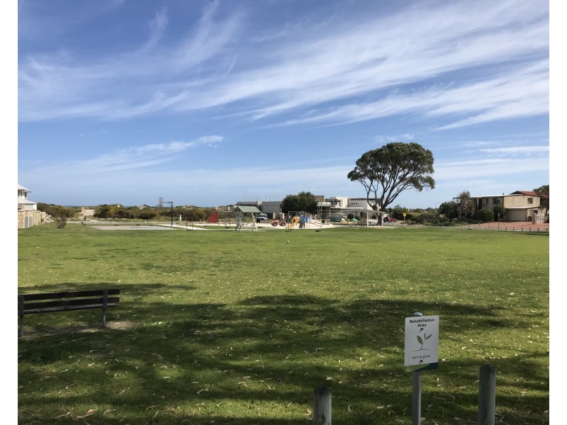 96 Hickman Road, Silver Sands WA 6210