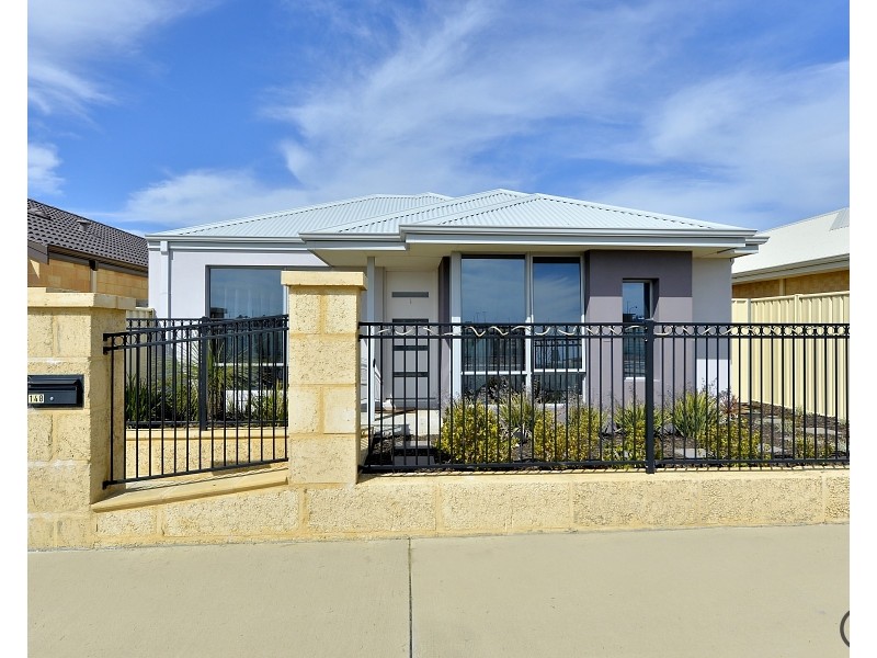 148 Badgerup Avenue, Lakelands WA 6180