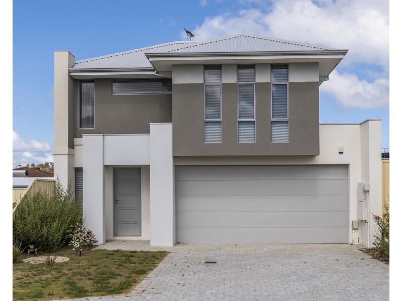 24 Quendamia Lane, Mandurah WA 6210