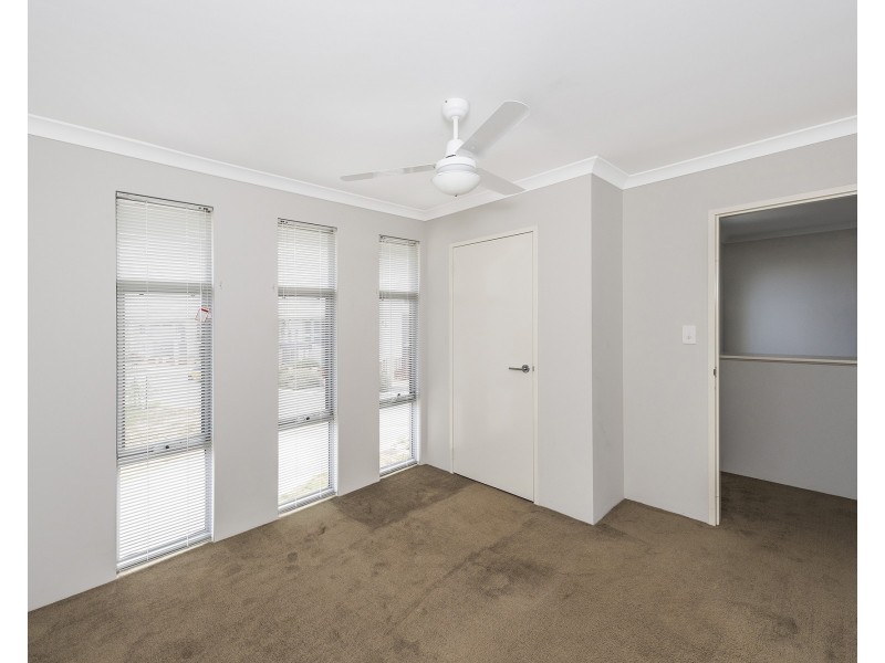 24 Quendamia Lane, Mandurah WA 6210