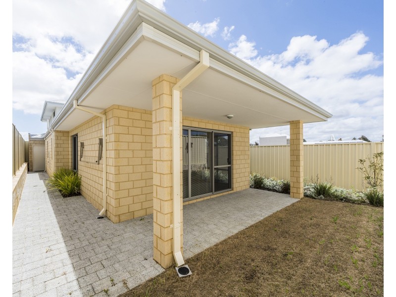 24 Quendamia Lane, Mandurah WA 6210