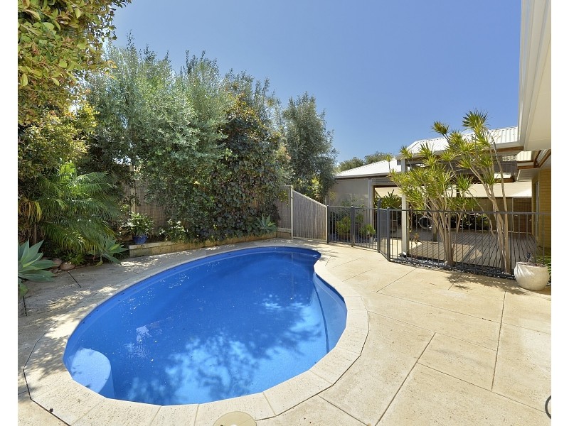 97 Albany Drive, Dawesville WA 6211