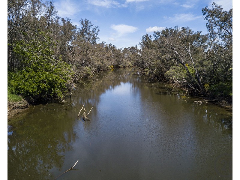 305 Paterson Road, Pinjarra WA 6208