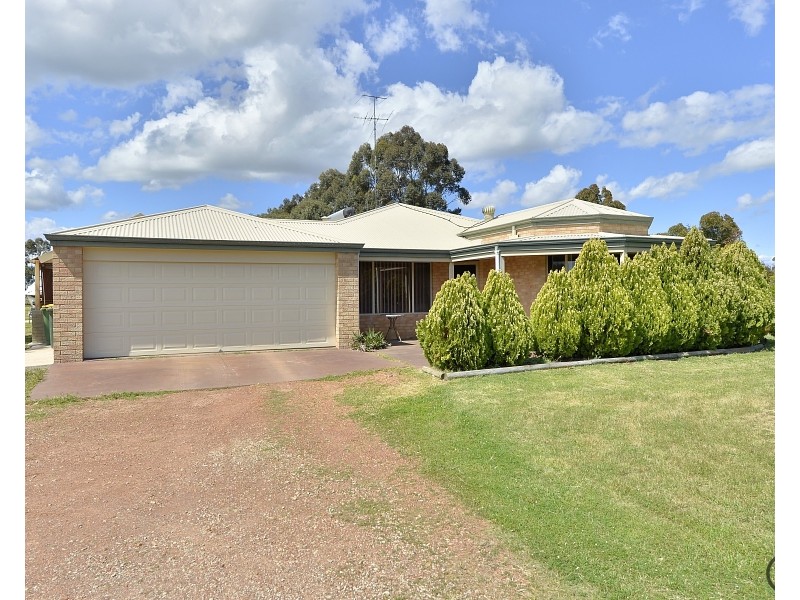 30 Paperbark Place, West Pinjarra WA 6208