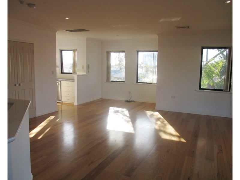 7/49 Sutton Street, Mandurah WA 6210