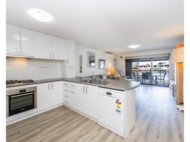 45/206 Mary Street, Halls Head WA 6210