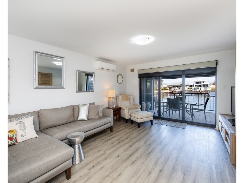 45/206 Mary Street, Halls Head WA 6210