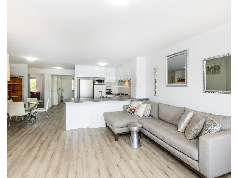 45/206 Mary Street, Halls Head WA 6210