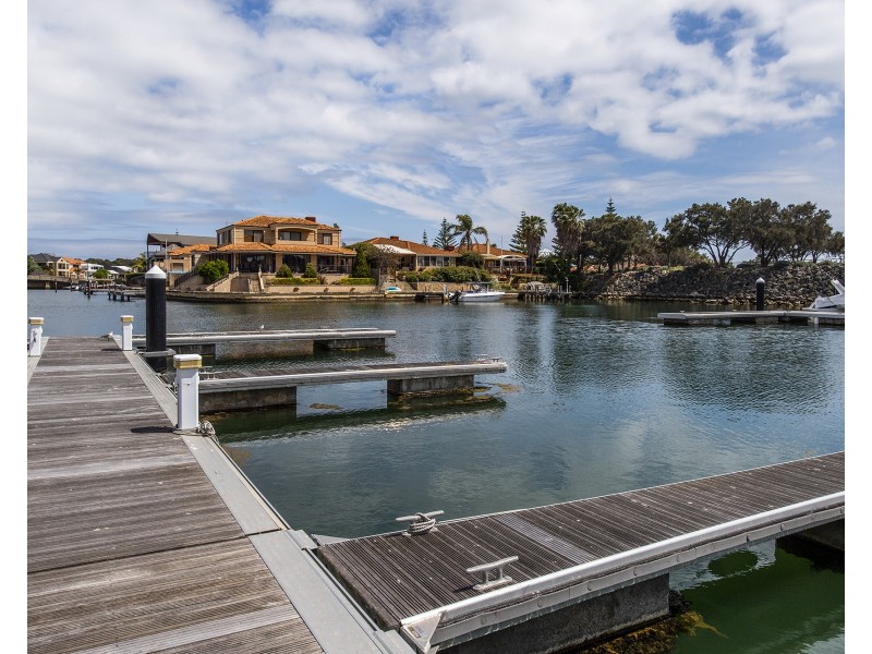 45/206 Mary Street, Halls Head WA 6210