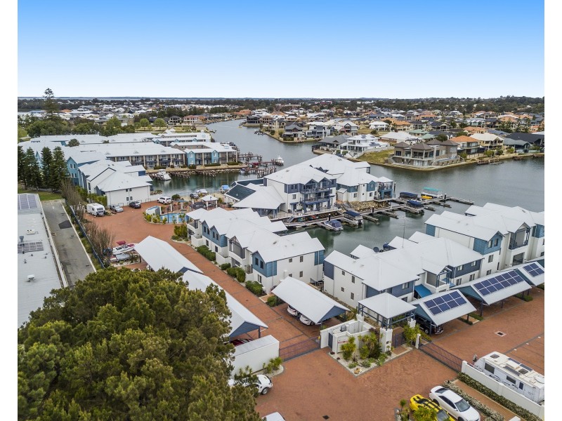 45/206 Mary Street, Halls Head WA 6210