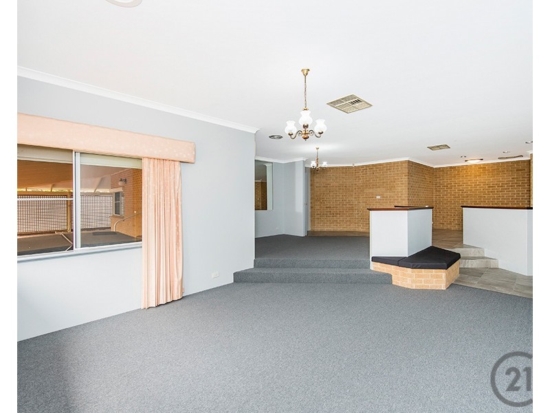 10 Maroona Place, Greenfields WA 6210