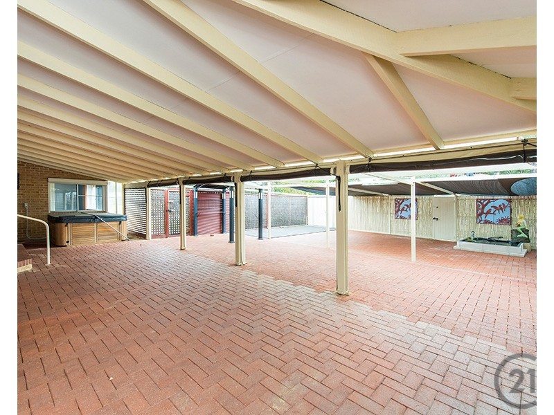 10 Maroona Place, Greenfields WA 6210